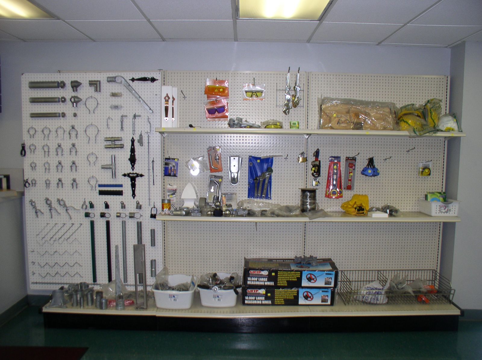 Tools and fittings from USA Fence